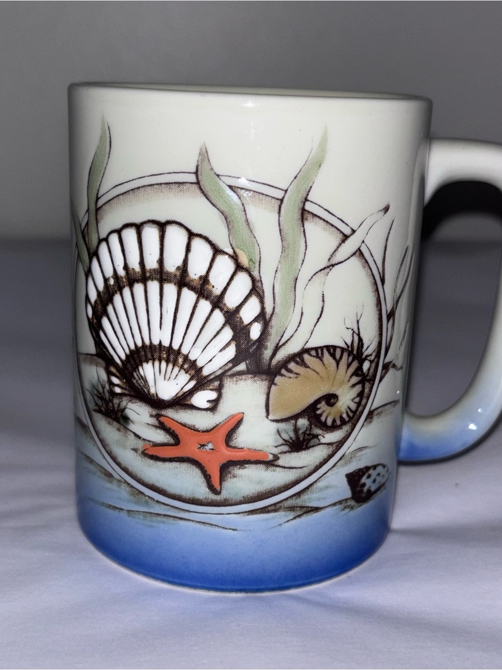 Otagiri Japan vintage seashells embossed coffee mug starfish seaweed EXCELLENT
